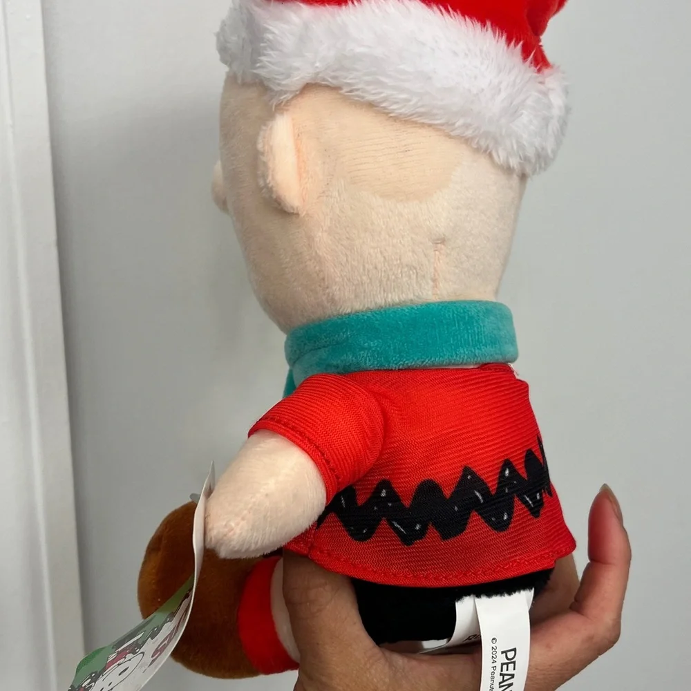 Peanuts Plush Toy with Santa Hat